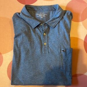 vineyard vines t shirt